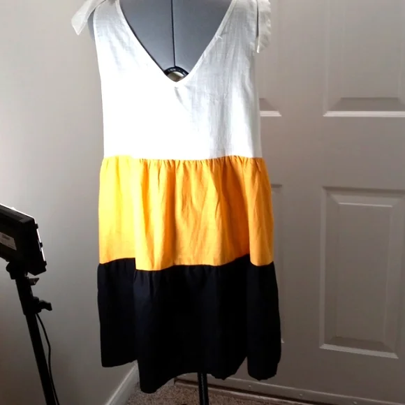 Summer Dress Sz Med, Cream/Yellow/Black 3 Tiered ruffles midi yk2 - Picture 4 of 4